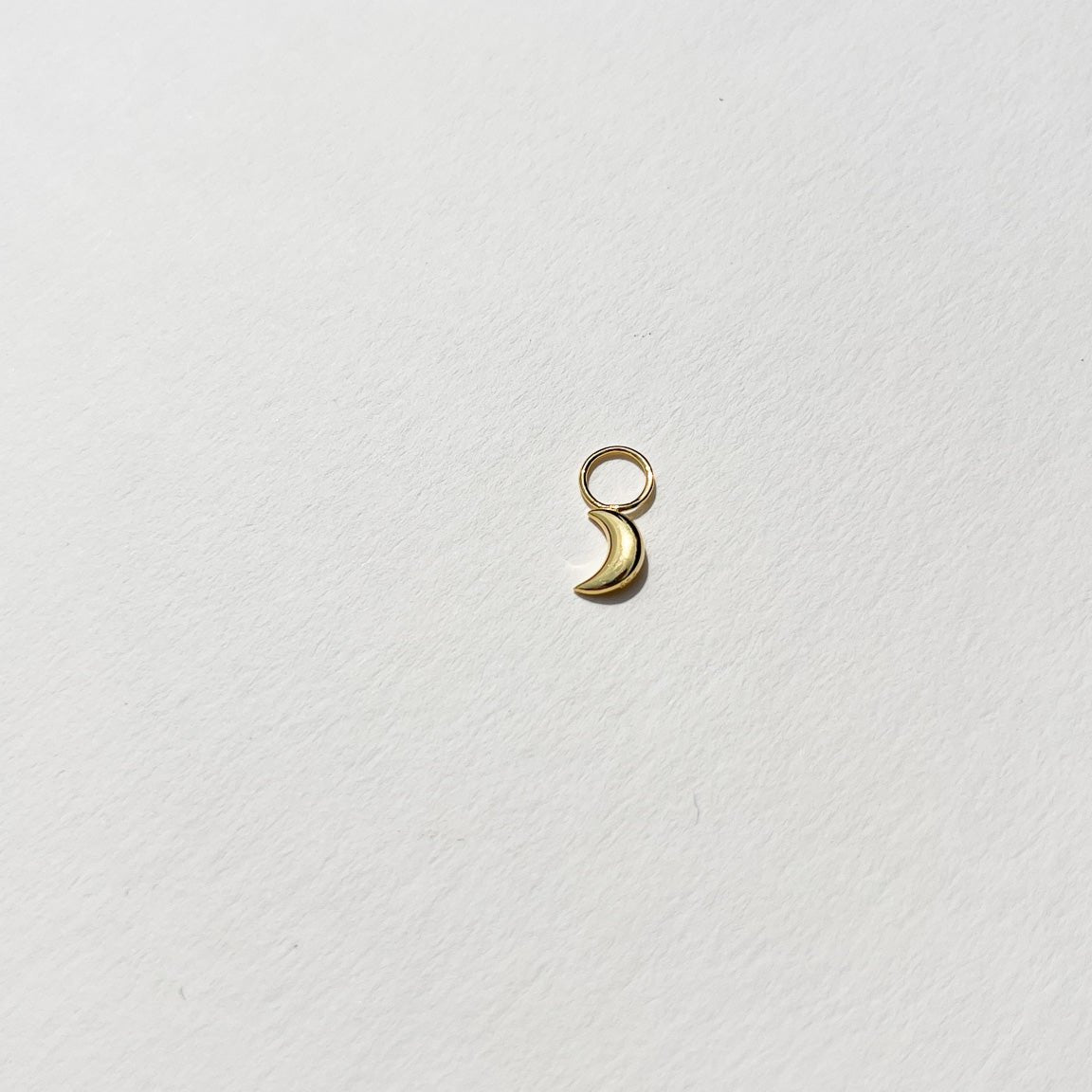 crescent moon charm mond anhaenger fuer hoop earrings anhaenger charms