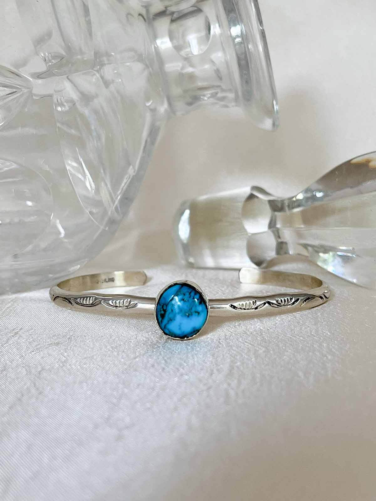 STERLING SILVER BANGLE ODINA