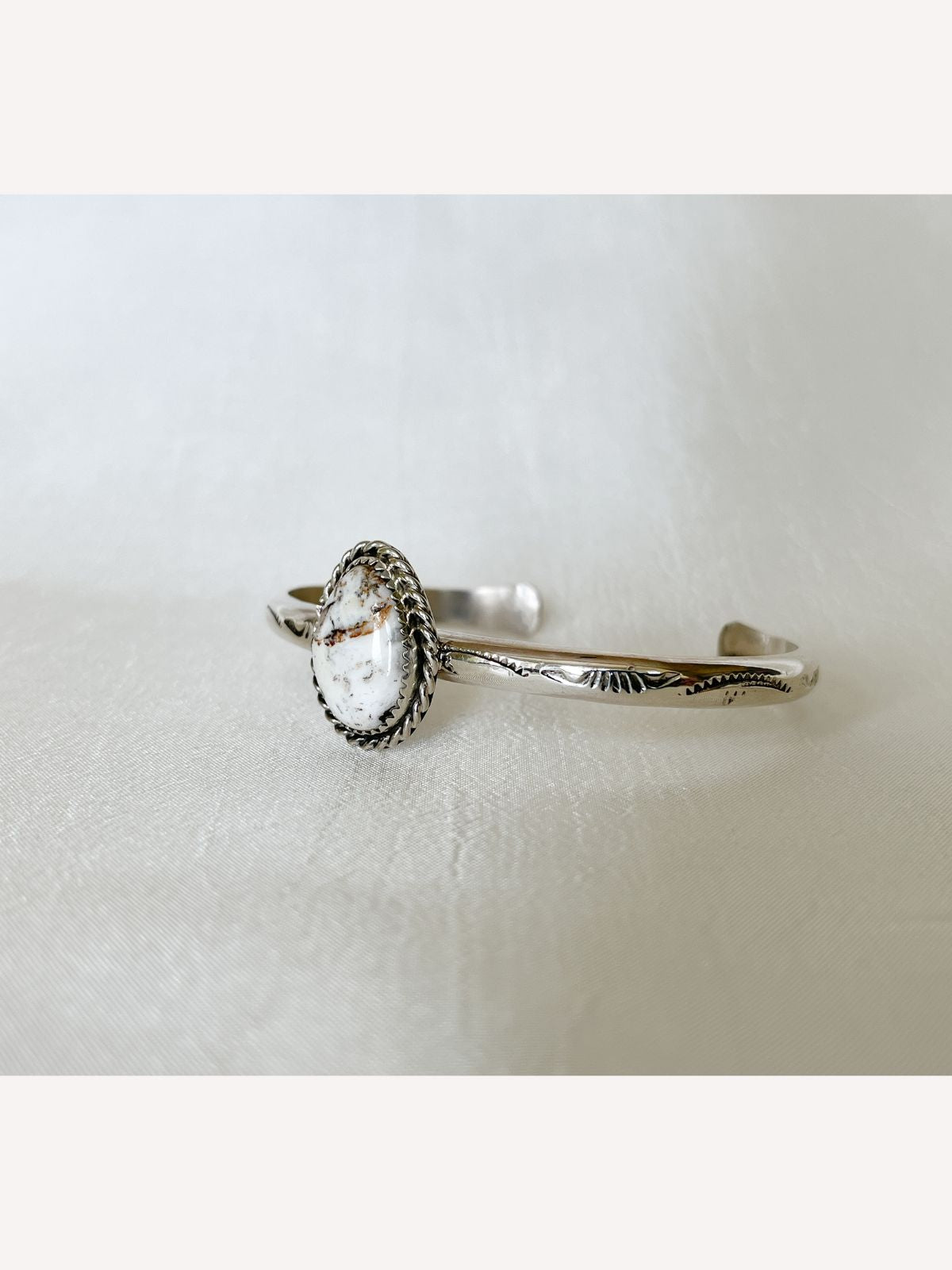 navajo jewelry white buffalo bangle