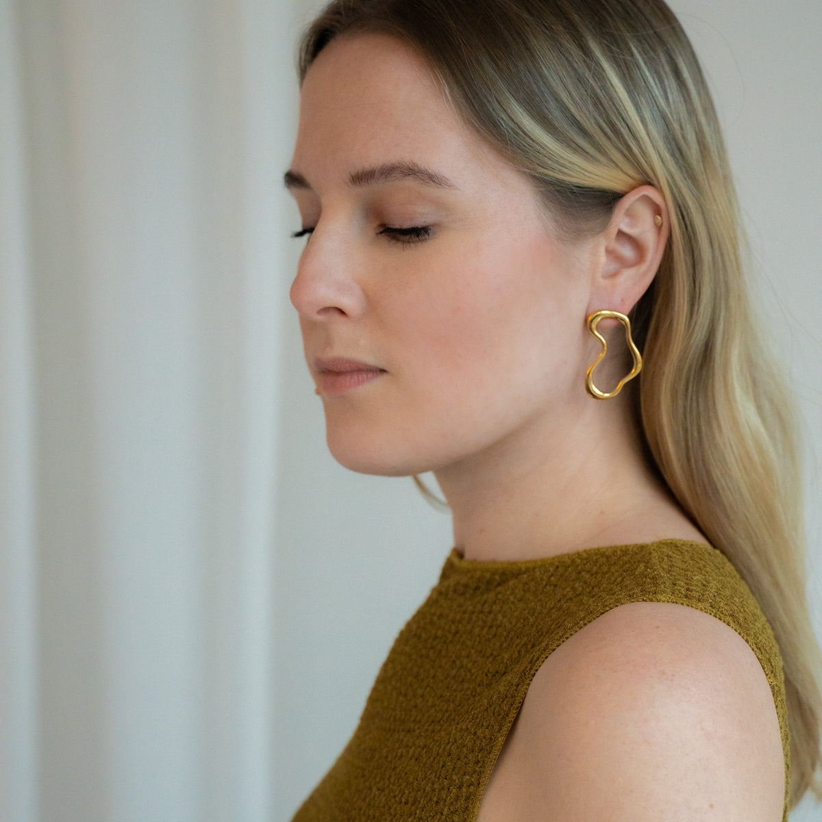 non tarnish earrings organic shaped earrings