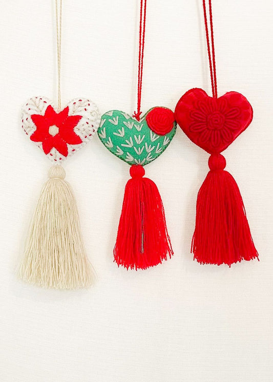 SUERTE DECOR POMPOMS