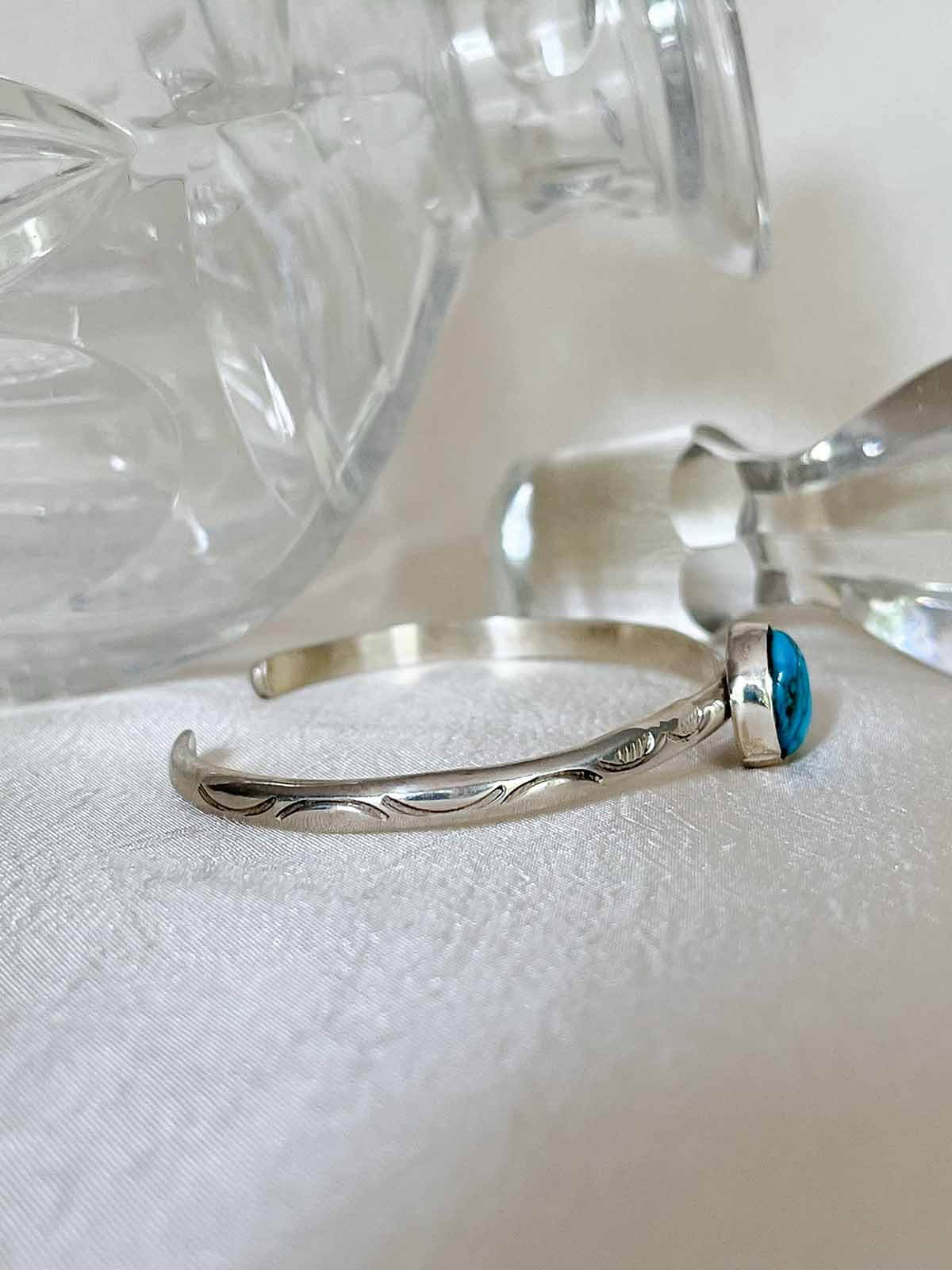 STERLING SILVER BANGLE ODINA