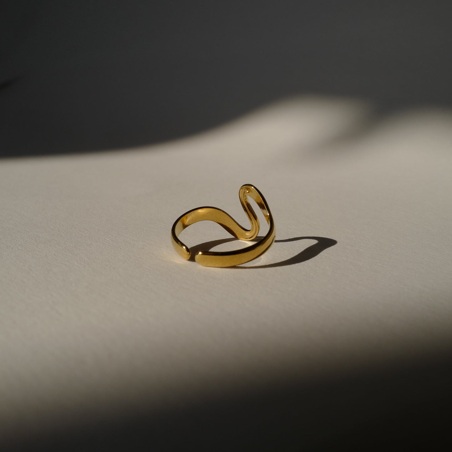 MAREA Adjustable Ring Gold