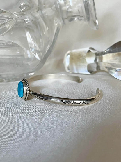 NAVAJO TURQUOISE BANGLE HASEYA