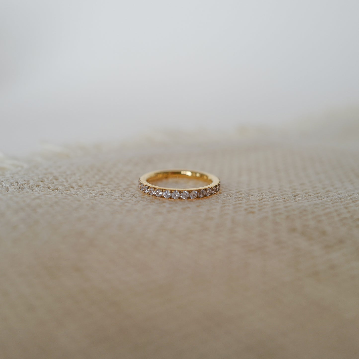ISEO Zirconia Ring