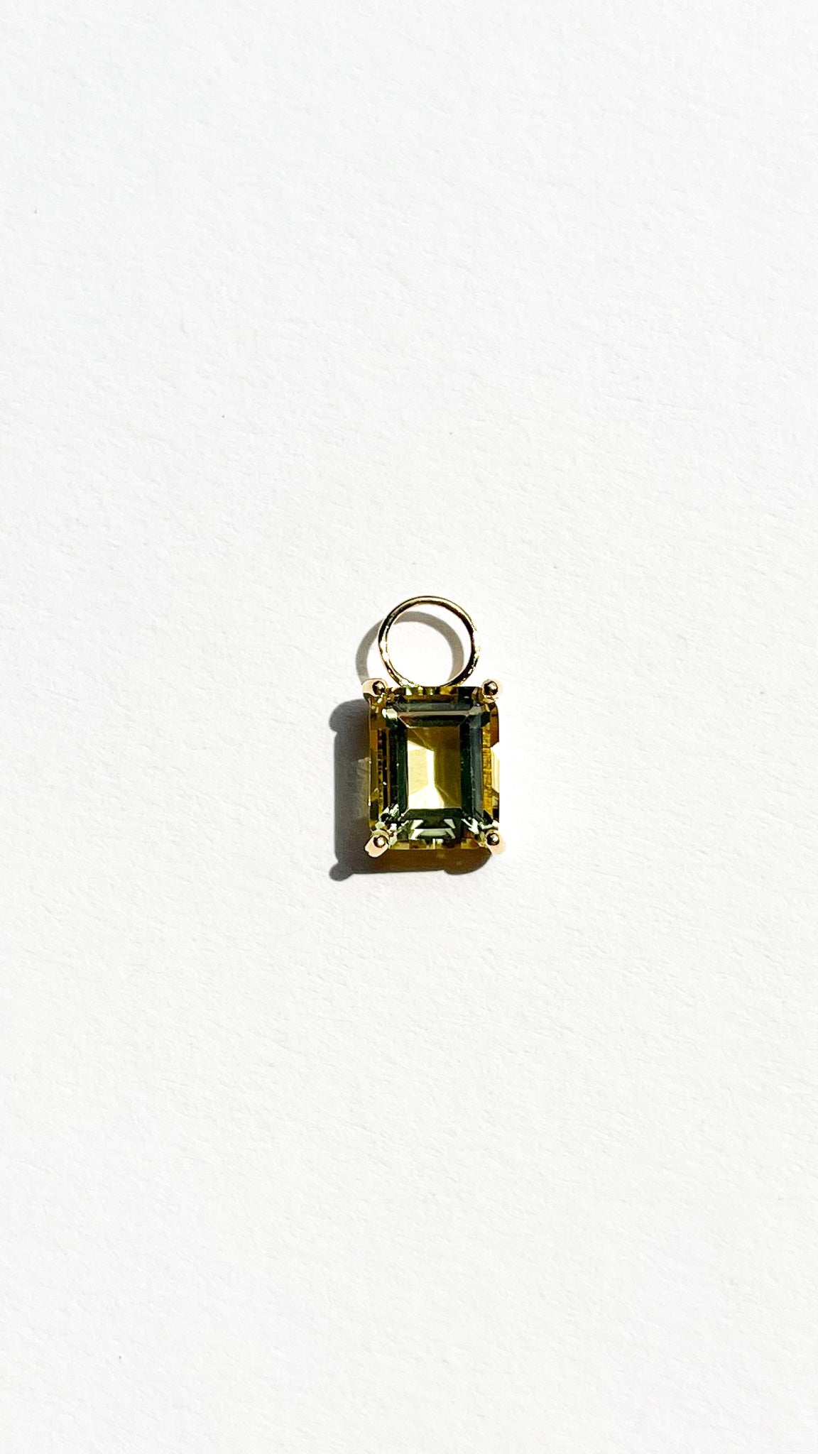 YELLOW TOPAZ EARRING CHARM BEA