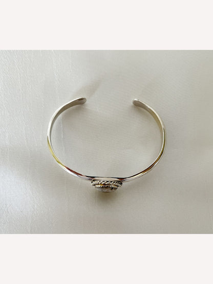 WHITE BUFFALO BANGLE AJEI