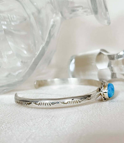 SILVER BANGLE MOANA