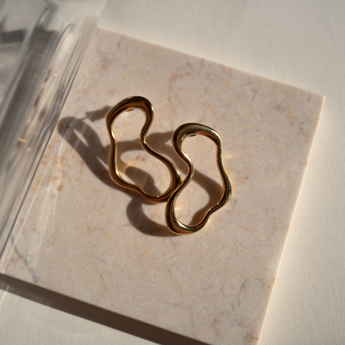 non tarnish earrings gold minimalistic earrings