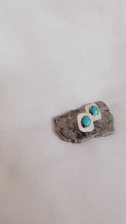 TURQUOISE STUDS ELU