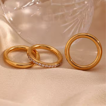 CARA Stacking Ring Gold